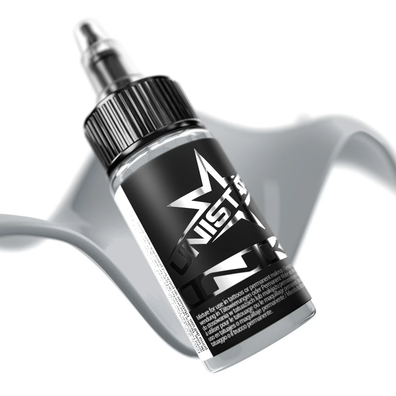 Unistar Basic Gray Medium als Farbschwung um die 30-ml-Flasche, graue Tattoofarbe